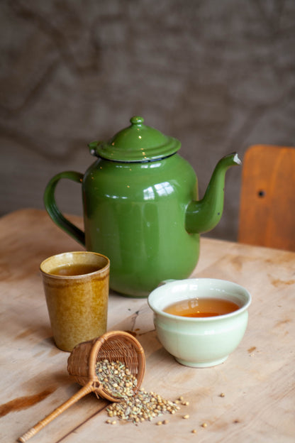 Photo from the Ayurvedic Sunrise e-book showing a mindful morning routine with tea 